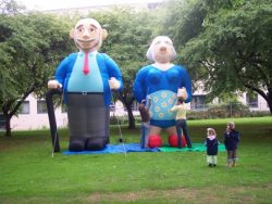 Jubileum Echtpaar Opblaasfiguren (4.5 m) huren Ter Aar - Nieuwkoop
